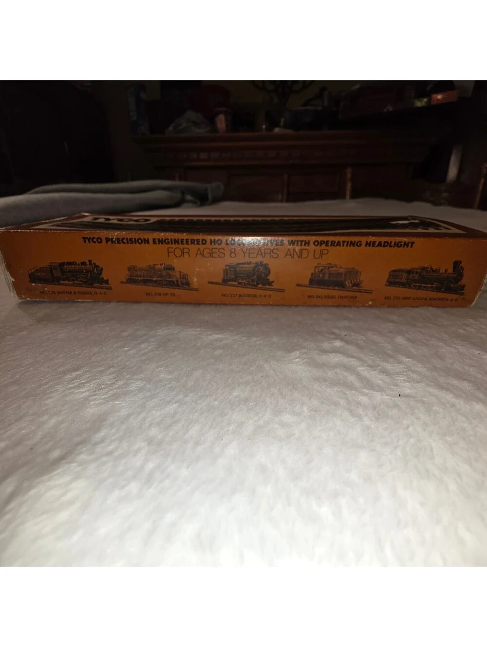 Tyco HO Scale Electric Train Track Set Vintage NIB